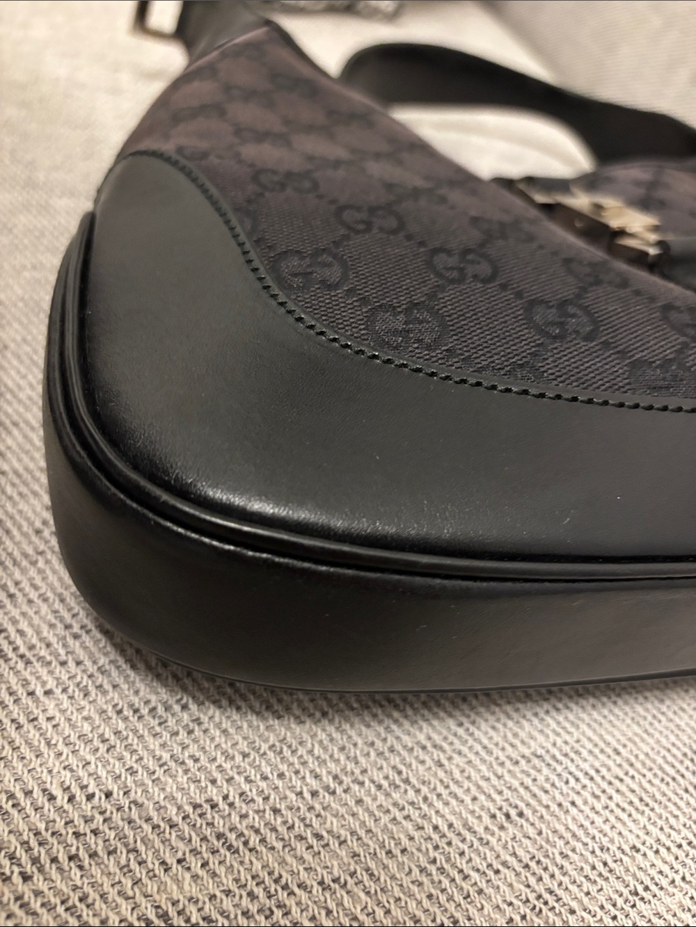 Authentic Vintage Gucci Jackie with Silver Hardware - Picture 15 of 15